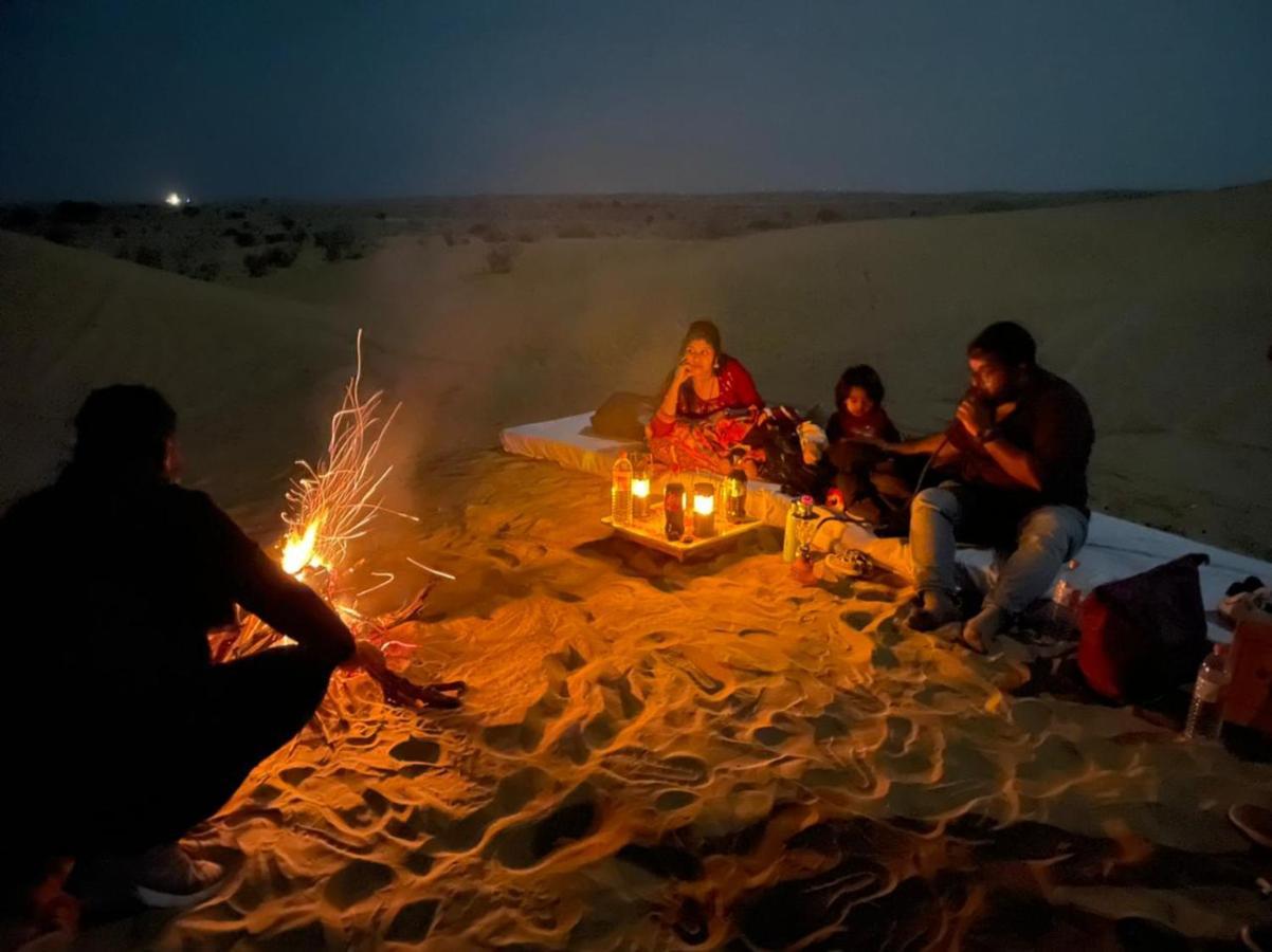 The Saffron Desert Camp Jaisalmer Buitenkant foto