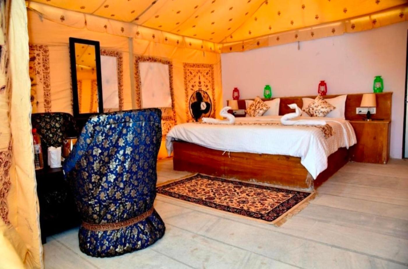 The Saffron Desert Camp Jaisalmer Buitenkant foto