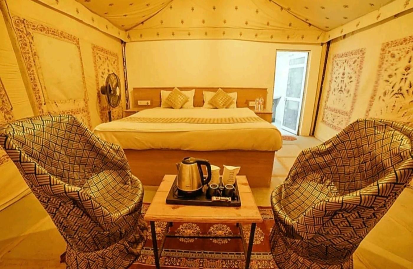The Saffron Desert Camp Jaisalmer Buitenkant foto